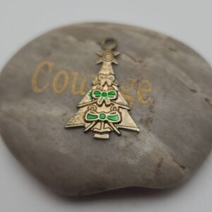 Vintage Christmas morning tree pendant